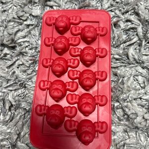 National lampoon Marty the Moose’s molds